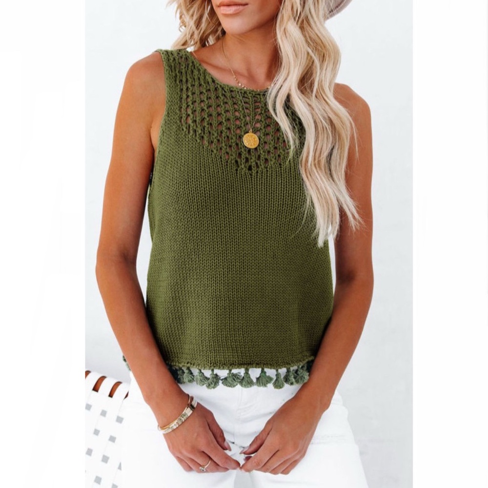 Tasseled Crochet Knit Tank - Picture 4 of 12
